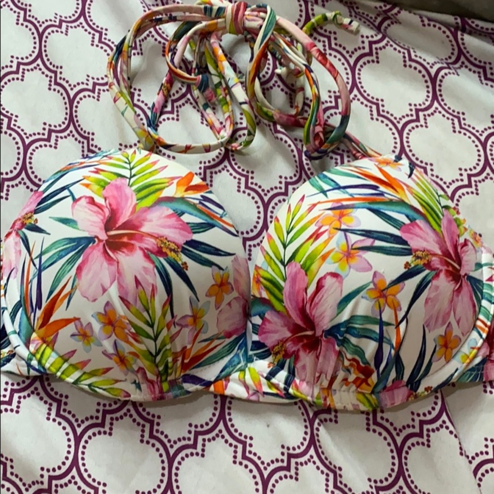 Bikini top